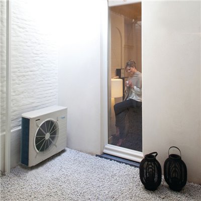 Daikin Intergas R hybride warmtepomp set lucht/water verwarmen/koelen 8 kW